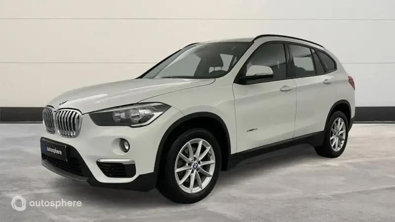 Gris Utilisé 2018 BMW X1 Sport Line SUV | 18 499 € (Prix juste) - Image 1/4