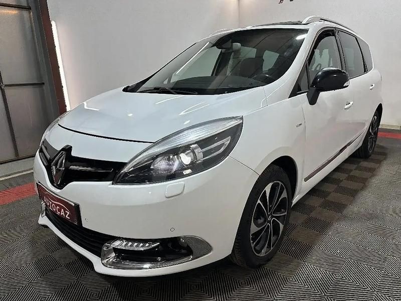 Occasion Renault Grand Scénic III Bose Edition 131 ch (96 kW) 2015 Blanc Monospace