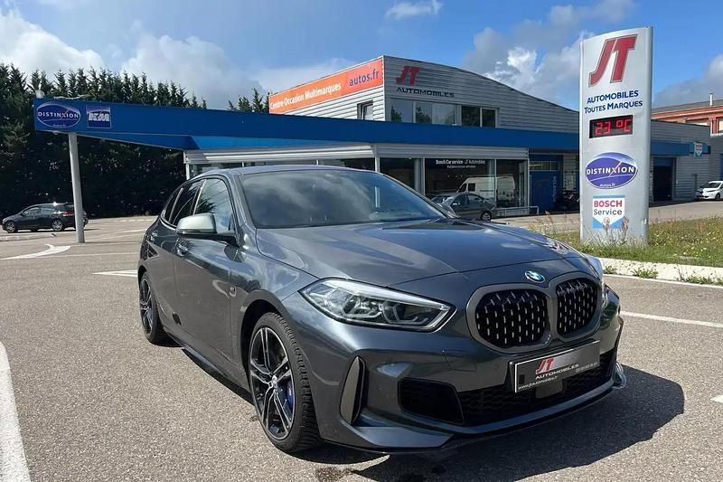 Noir Utilisé 2021 BMW 135 M Performance Citadine | 33 800 € (Prix juste) - Image 1/4