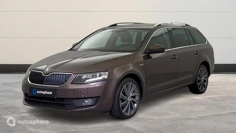 Brun Utilisé 2014 Skoda Octavia LAURIN & KLEMENT Break | 16 999 € (Prix juste) - Image 1/4