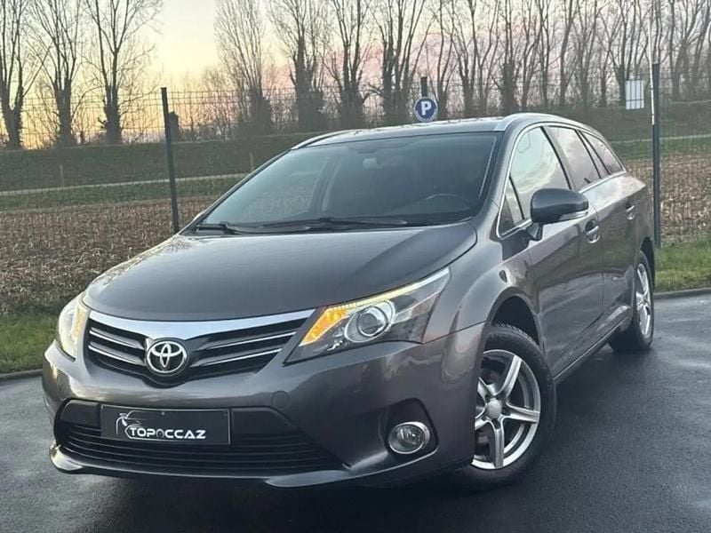 Gris Occasion 2016 Toyota Avensis Business Edition | 10 990 € - Image 1/4
