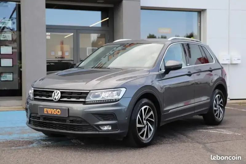 Gris Utilisé 2019 VW Tiguan SUV | 23 890 € (Super prix) - Image 1/4