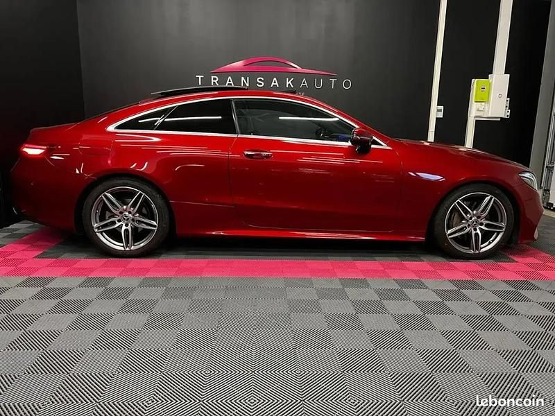Occasion Mercedes E220 AMG line 194 ch (142 kW) 2017 Rouge Coupé