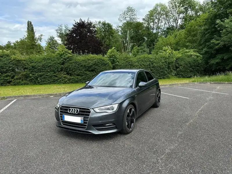 Gris Utilisé 2013 Audi A3 S-Line Coupé | 12 500 € - Image 1/4