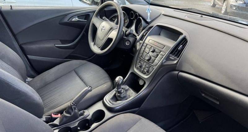 Occasion Opel Astra 110 ch (80 kW) 2011 Berline