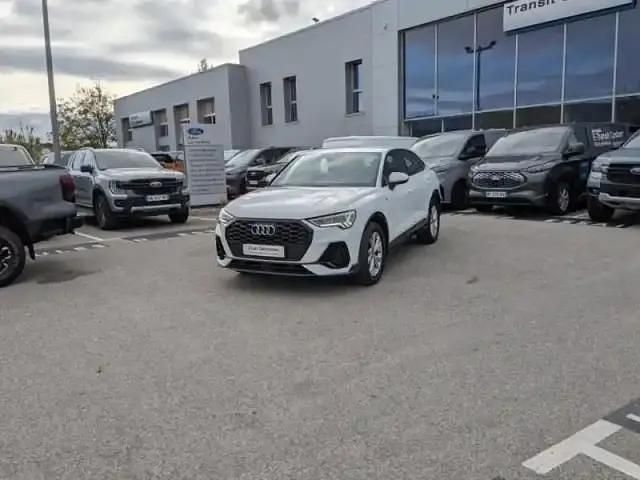 Occasion Audi Q3 Sportback S-Line 150 ch (110 kW) 2019 Blanc glacier métallisé SUV
