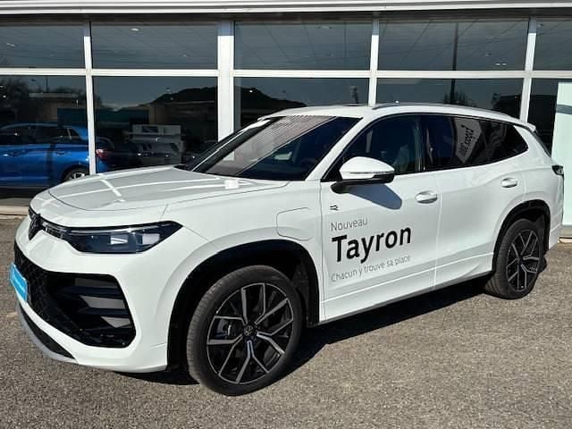Utilisé 2025 VW Tayron R-line Edition SUV | 59 990 € (Prix juste) - Image 1/4