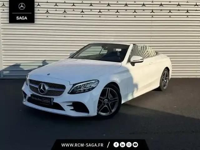 Blanc Occasion 2021 Mercedes C200 AMG line Cabriolet | 37 900 € - Image 1/4
