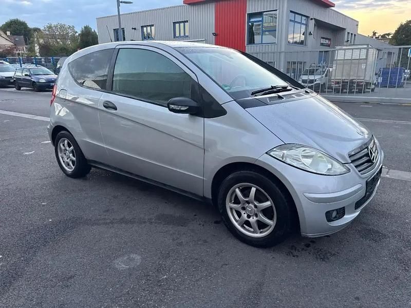Gris Utilisé 2006 Mercedes A150 Classic Berline | 3 590 € - Image 1/4