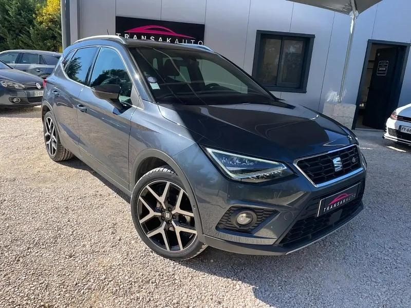 Gris Utilisé 2020 Seat Arona FR SUV | 14 990 € (Prix juste) - Image 1/4