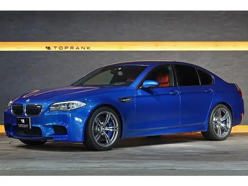 Bleu Utilisé 2013 BMW M5 Sport Line Berline | 46 800 € - Image 1/4