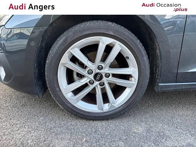 Occasion Audi A3 Business 116 ch (85 kW) 2022 Gris manhattan métallisé Berline