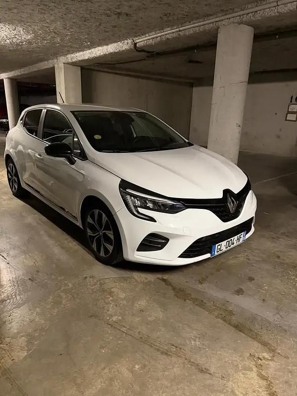 Occasion 2022 Renault Clio V Evolution Berline | 13 100 € (Bon prix) - Image 1/4