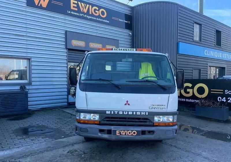 Occasion Mitsubishi Canter 117 ch (86 kW) 2000 Blanc Van