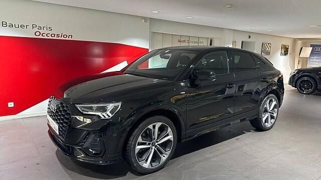 Noir mythe métallisé Utilisé 2022 Audi Q3 Sportback S-Line SUV | 39 980 € (Bon prix) - Image 1/4