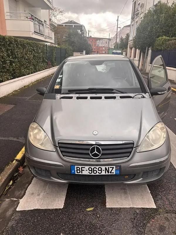 Utilisé 2006 Mercedes A180 Classic Berline | 1 900 € (Prix juste) - Image 1/4