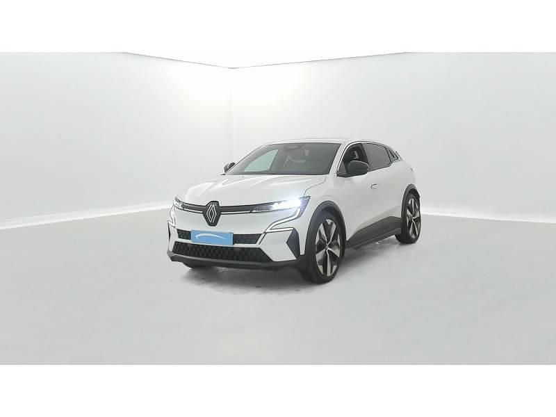 Occasion Renault Megane E-Tech Techno 161 kW (220 ch) 2022 Blanc Berline