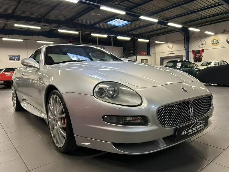 Gris Utilisé 2006 Maserati GranSport Cabriolet | 36 990 € - Image 1/4