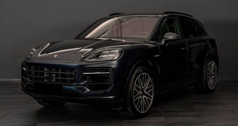 Utilisé 2024 Porsche Cayenne SUV | 117 800 € (Prix juste) - Image 1/4
