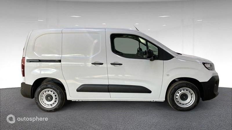 Nouvelle Citroën Berlingo 102 ch (75 kW) 2025 Blanc Monospace