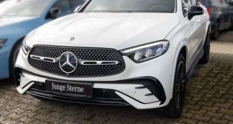 Blanc Utilisé 2023 Mercedes GLC300e AMG SUV | 60 900 € - Image 1/4