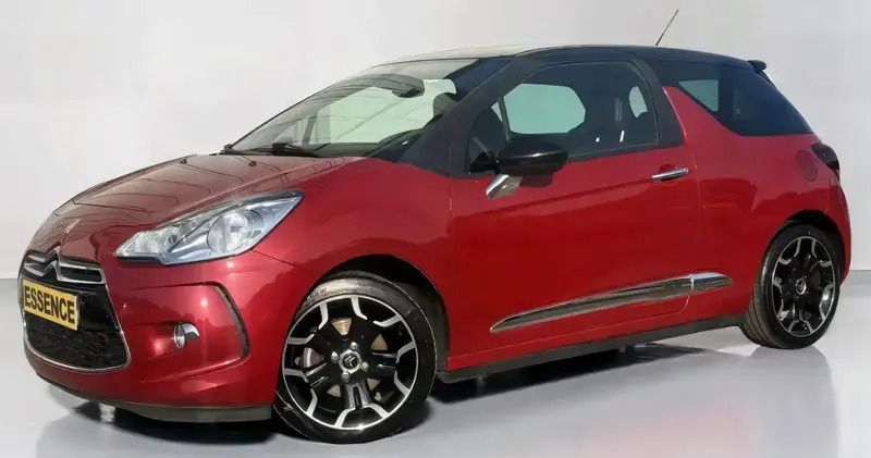Rouge Utilisé 2012 Citroën DS3 Sport Chic Berline | 7 990 € (Prix assez cher) - Image 1/4