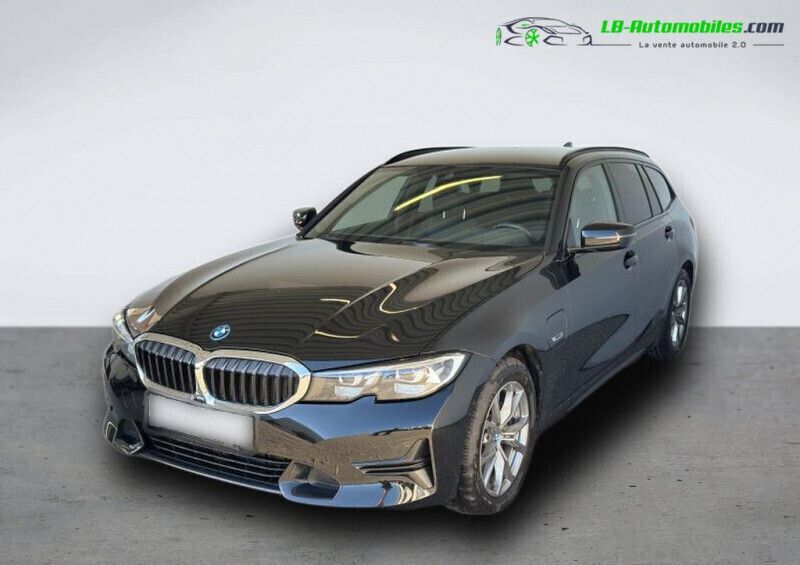 Utilisé 2022 BMW 320e Sport Line Berline | 33 800 € (Prix juste) - Image 1/4