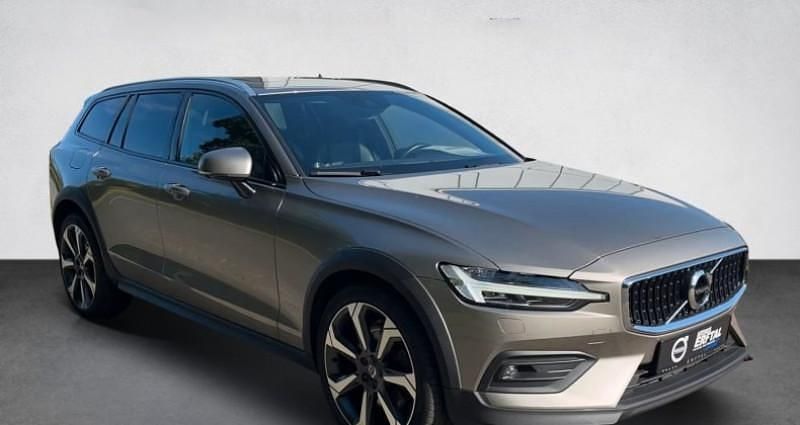 Occasion Volvo V60 CC 250 ch (183 kW) 2020 Gris Break