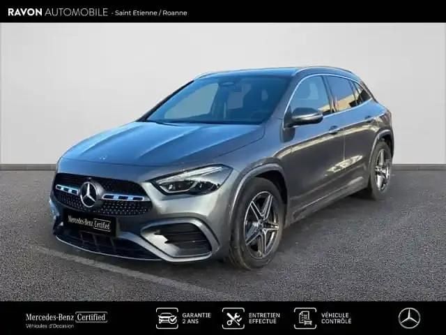 Nouvelle Mercedes GLA180 2025 Gris montagne métallisé SUV