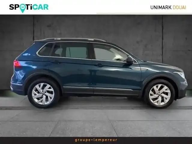 Occasion VW Tiguan Elegance 2023 Nightshade blue métallisée SUV