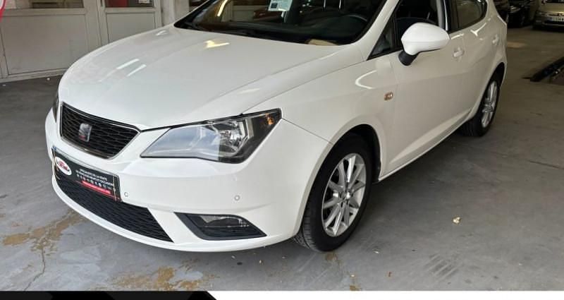 Blanc Utilisé 2017 Seat Ibiza Citadine | 7 499 € - Image 1/4