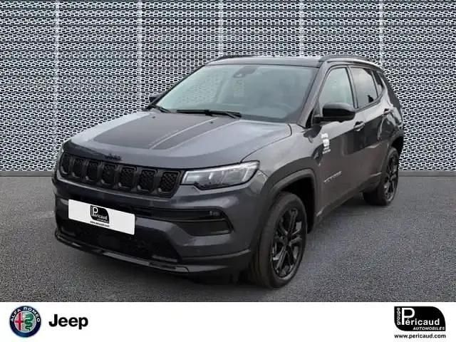 Noir Occasion 2025 Jeep Compass North SUV | 45 490 € - Image 1/4