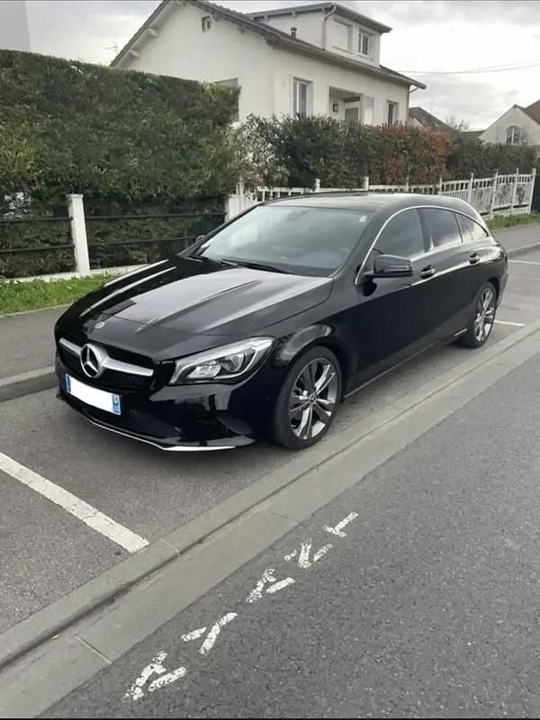 Utilisé 2018 Mercedes CLA180 Shooting Brake Break | 17 500 € (Prix juste) - Image 1/4