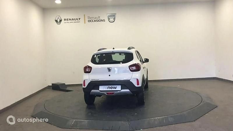 Image 2/4
