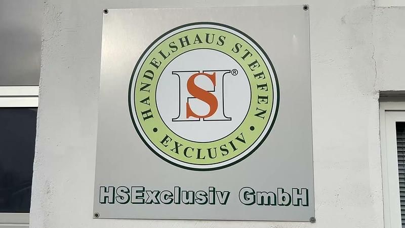 Image 4/4