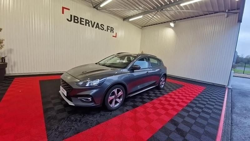 Utilisé 2019 Ford Focus Titanium Berline | 13 990 € (Prix juste) - Image 1/4