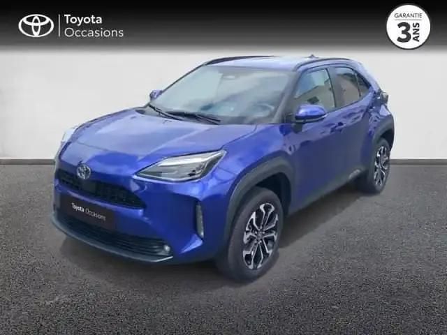 Bleu Utilisé 2025 Toyota Yaris Hybrid Design SUV | 29 670 € (Prix cher) - Image 1/4