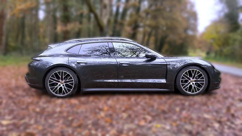 Occasion Porsche Taycan Cross Turismo 350 kW (476 ch) 2022 Gris Break