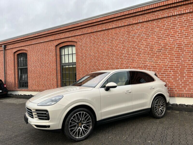 Blanc Utilisé 2021 Porsche Cayenne SUV | 97 580 € (Prix cher) - Image 1/4