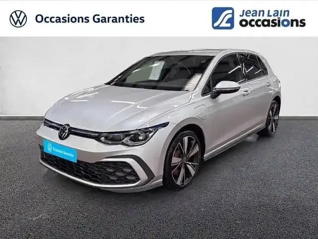 Reflet argent metal Utilisé 2021 VW Golf VIII Berline | 27 490 € (Prix juste) - Image 1/4