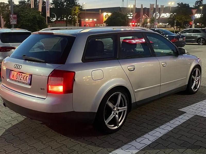 Utilisé 2002 Audi A4 Break | 2 000 € - Image 1/4