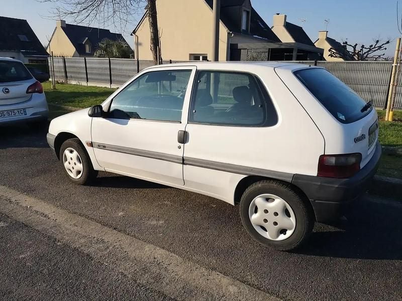 Blanc Occasion 1998 Citroën Saxo Citadine | 700 € - Image 1/4