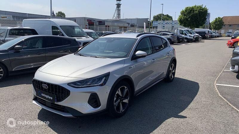 Gris Nouvelle 2025 Ford Focus Active Berline | 30 999 € - Image 1/4