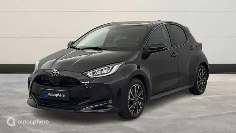 Utilisé 2022 Toyota Yaris Hybrid Design Berline | 17 890 € (Bon prix) - Image 1/4
