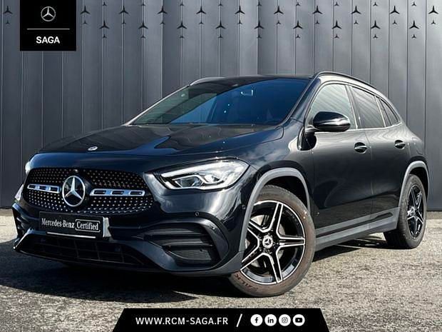 Noir Utilisé 2023 Mercedes GLA200 AMG line SUV | 38 900 € (Prix juste) - Image 1/4