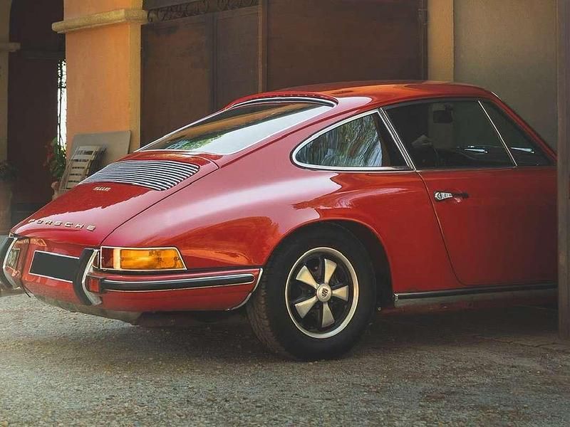 Occasion Porsche 911 155 ch (114 kW) 1970 Rouge Coupé