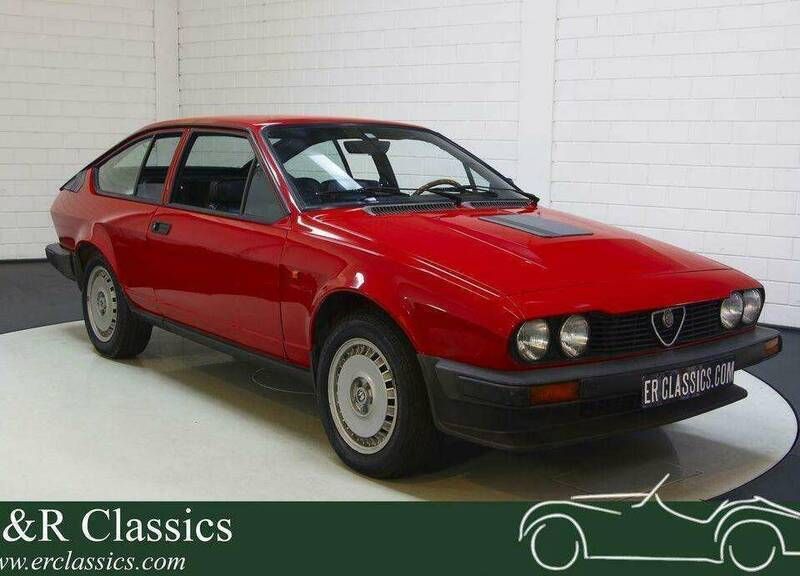 Rouge Utilisé 1981 Alfa Romeo GTV Coupé | 24 950 € - Image 1/4