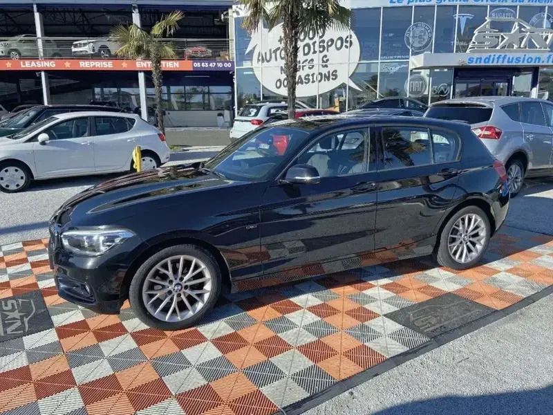 Noir Utilisé 2015 BMW 118 Sport Line Citadine | 16 490 € - Image 1/4