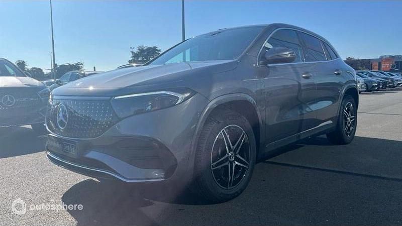 Gris Utilisé 2025 Mercedes EQA250+ SUV | 43 990 € (Prix assez cher) - Image 1/4