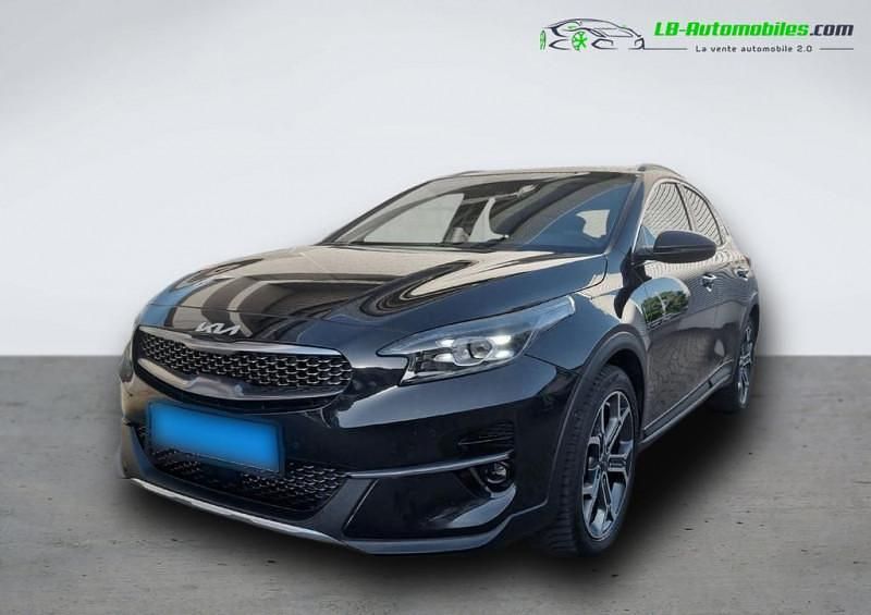 Utilisé 2022 Kia XCeed SUV | 27 700 € (Prix juste) - Image 1/4